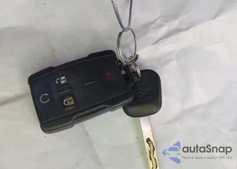 2018 Chevrolet Silverado 1500 1Lt из США, поврежденный, VIN 3GCPCREC2JG415041